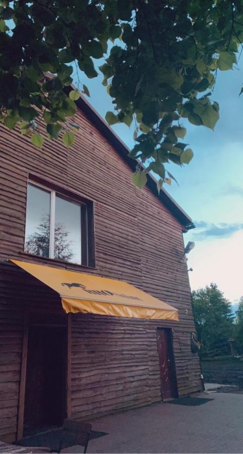 Bed and Breakfast Osrodek Jezdziecki Bronków Esterno foto