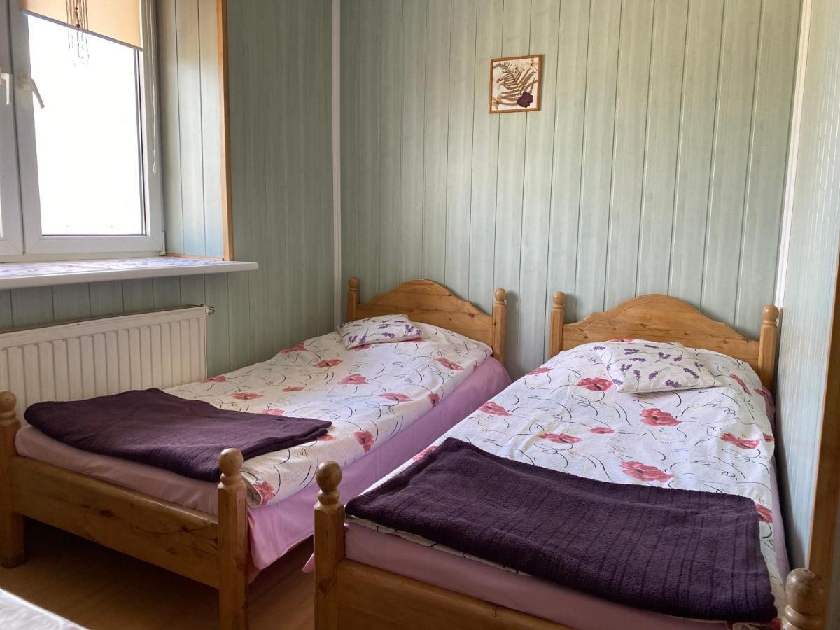 Bed and Breakfast Osrodek Jezdziecki Bronków Esterno foto